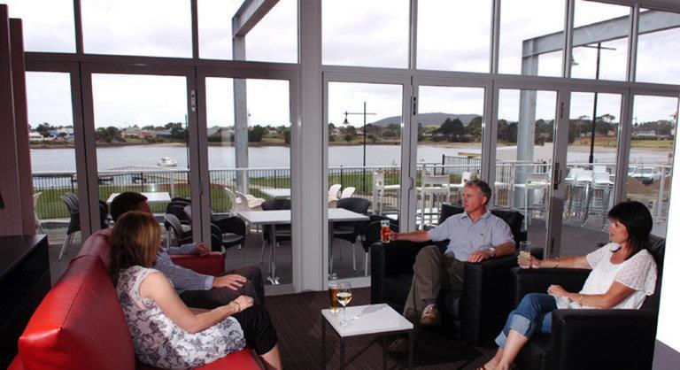 York Cove Hotel George Town Restaurace fotografie